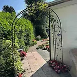 Ruim, Mooi En Modern Met Heerlijke Tuin