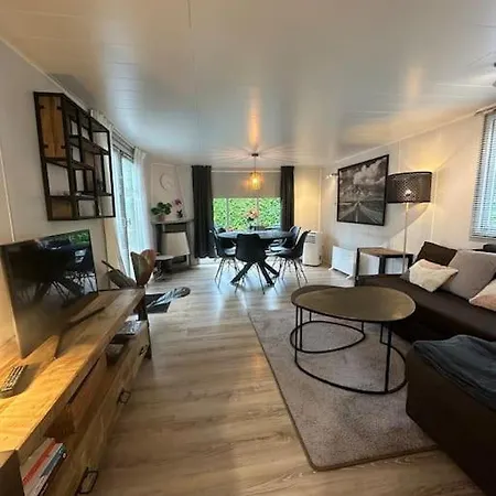 Ruim, Mooi En Modern Met Heerlijke Tuin *