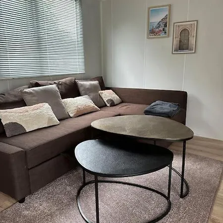 Ruim, Mooi En Modern Met Heerlijke Tuin Baarle-Nassau