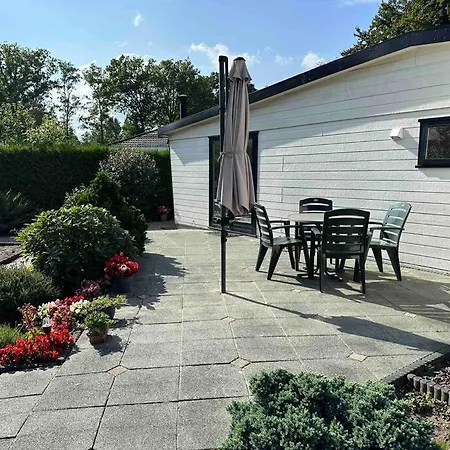 Ruim, Mooi En Modern Met Heerlijke Tuin Chalet Baarle-Nassau