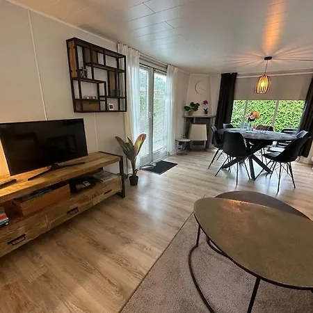 Ruim, Mooi En Modern Met Heerlijke Tuin Chalet