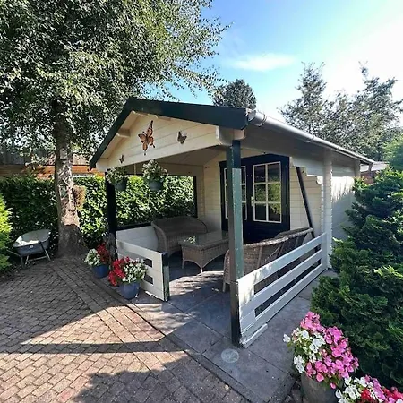 Ruim, Mooi En Modern Met Heerlijke Tuin * Барле-Нассау