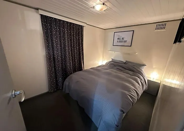 Ruim, Mooi En Modern Met Heerlijke Tuin Барле-Нассау